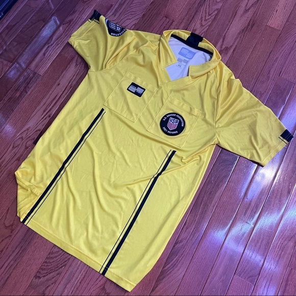 US SOCCER referee gear bundle - Picture 6 of 6